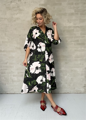 3/4 Volume sleeves midi kjole Umber Windflower Stine Goya 
